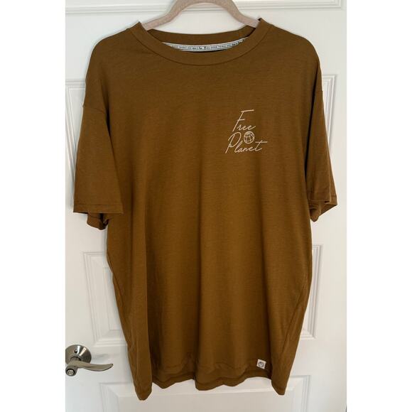 Free Planet XL Graphic “Every Day Is a New Adventure” Organic Cotton T-Shirt - Picture 1 of 5